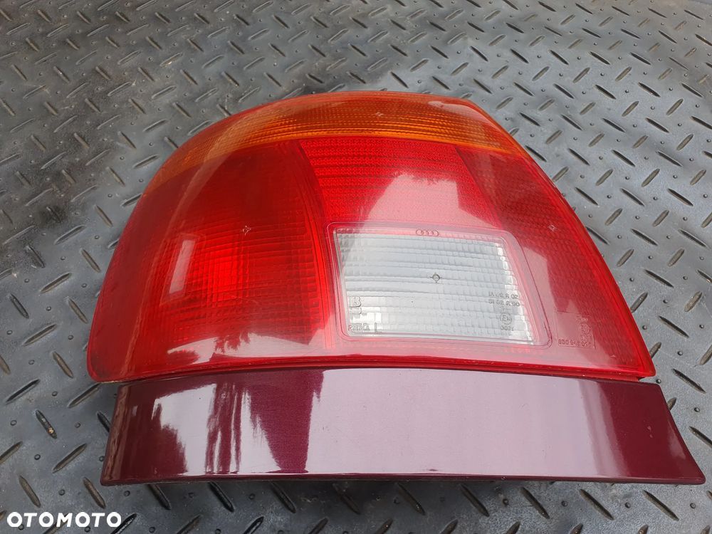 Audi A4 B5 sedan lampa LEWY tył wkład blenda oryginał Europa 8D0945095A - 1