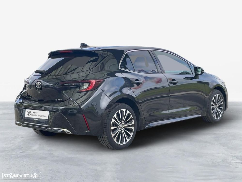 Toyota Corolla 1.8 Hybrid Comfort Plus - 18