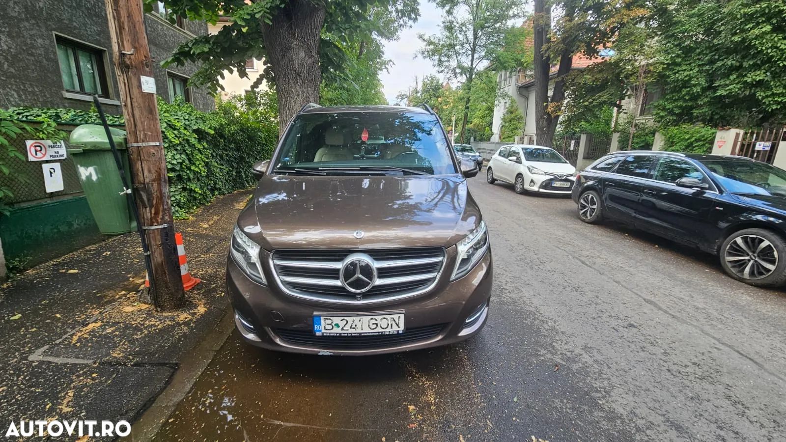Mercedes-Benz V - 1