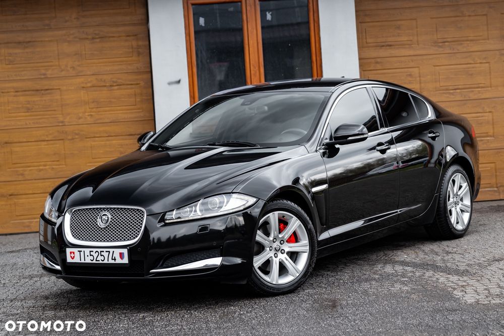 Jaguar XF 2.0 T Prestige - 2