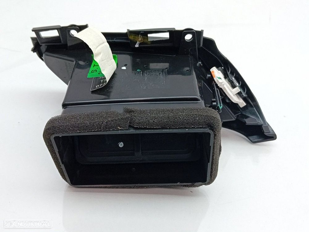 Difusor / saída de ar TOYOTA Auris Touring Sports (_E18_) - 2