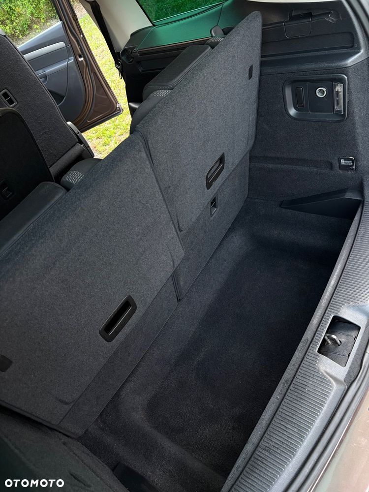 Volkswagen Sharan 2.0 TDI Comfortline - 21