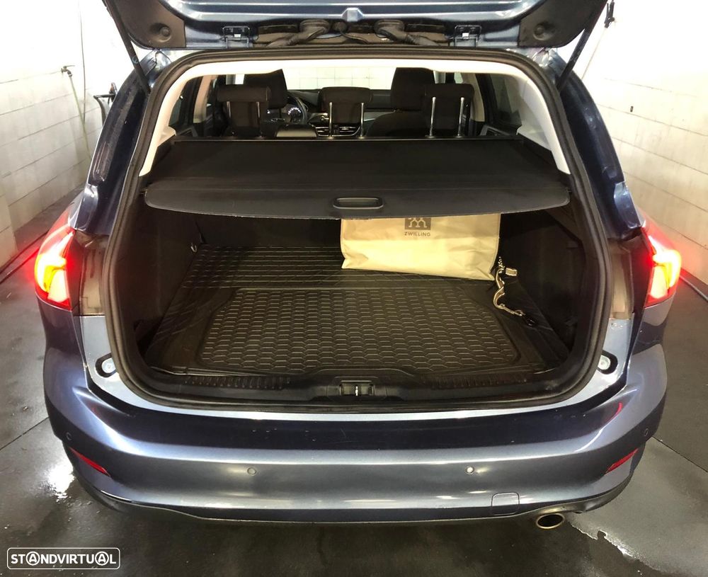 Ford Focus SW 1.0 EcoBoost Business - 14