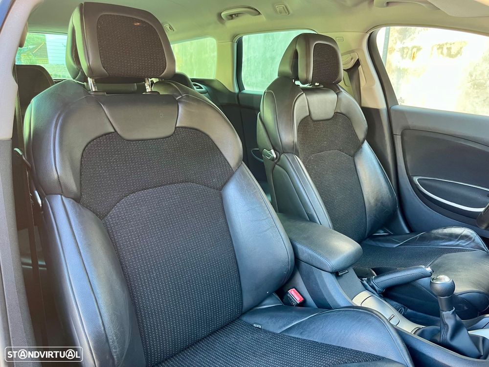 Citroën C5 Tourer 1.6 HDi VTR+ Airdream J16 - 28