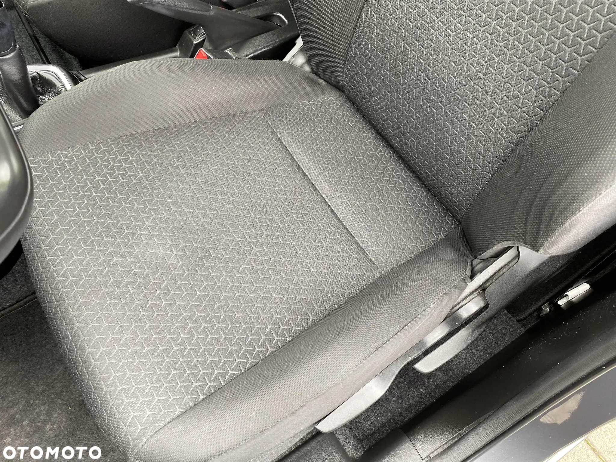 Suzuki Swift 1.2 SHVS Premium Plus - 12