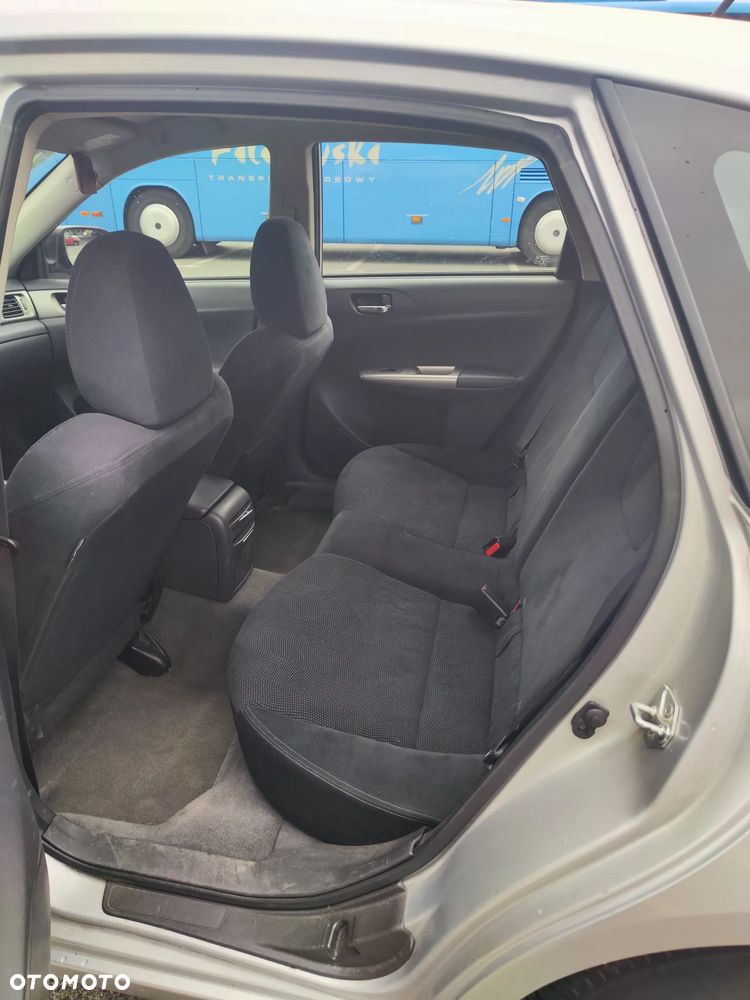 Subaru Impreza 1.5 RA - 10