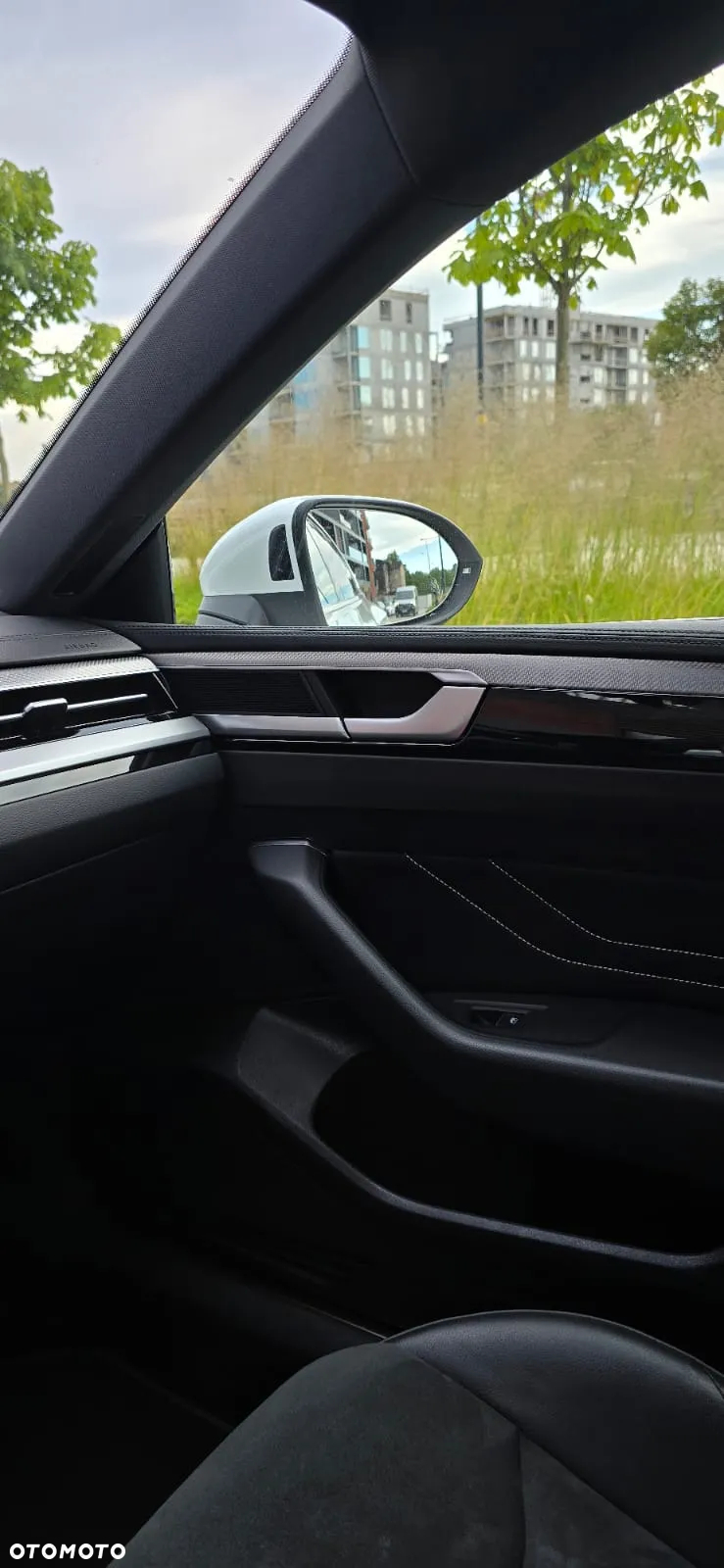 Volkswagen Arteon Shooting Brake 2.0 TDI SCR DSG Elegance - 29