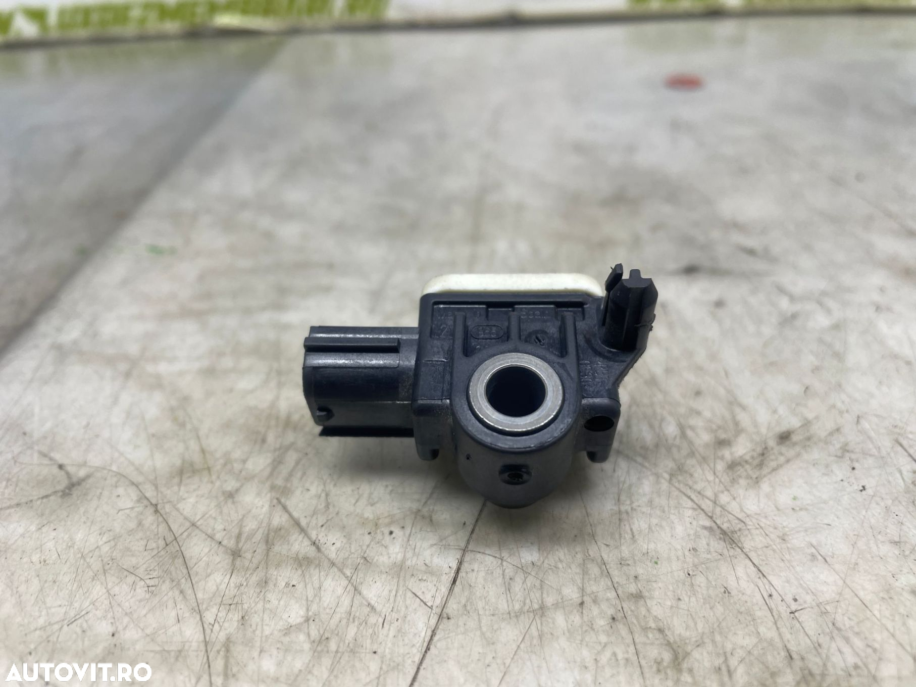 Senzor impact 8651A117 Mitsubishi ASX 1 [2010 - 2012] 1.8 di-d 4N13 - 4