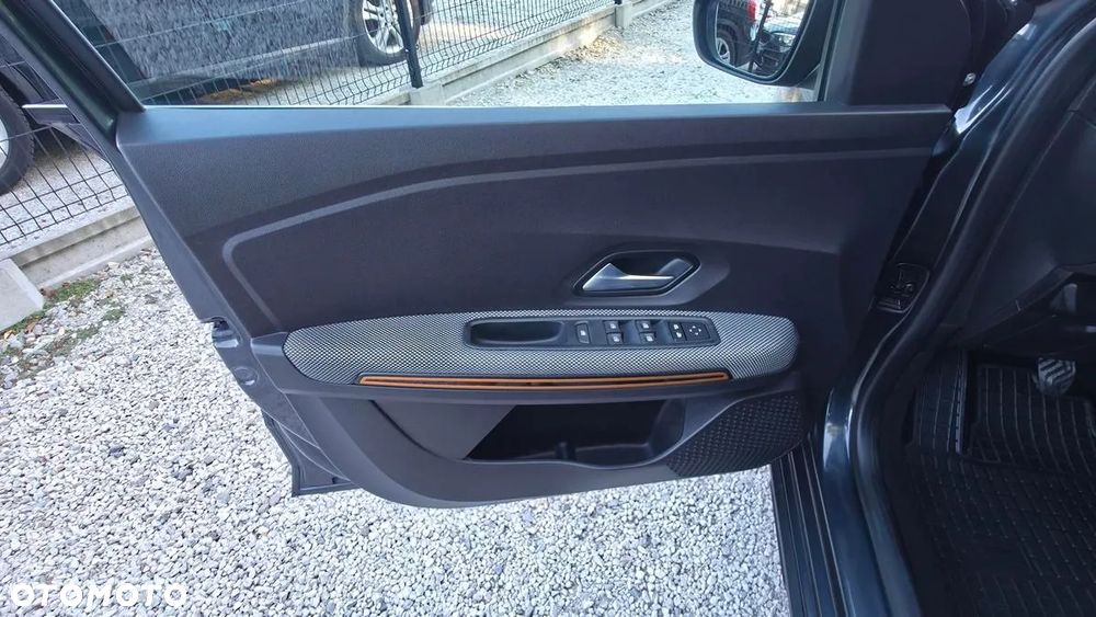Dacia Sandero Stepway 1.0 TCe Expression - 25