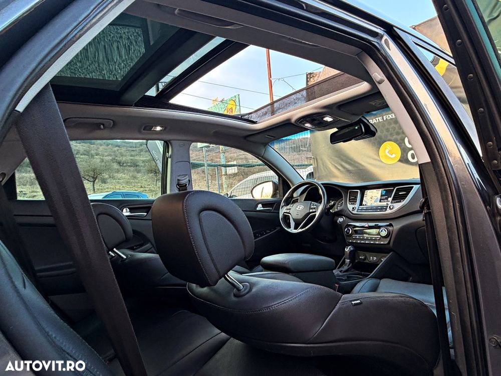 Hyundai Tucson 2.0 CRDI 4WD 6AT Style - 28