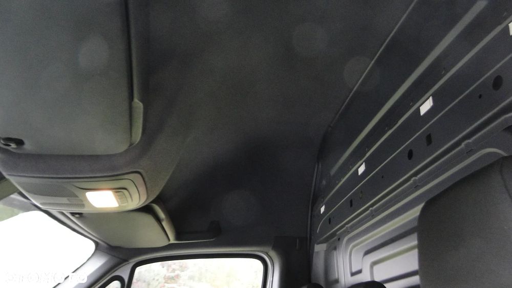 Mercedes-Benz SPRINTER - 14