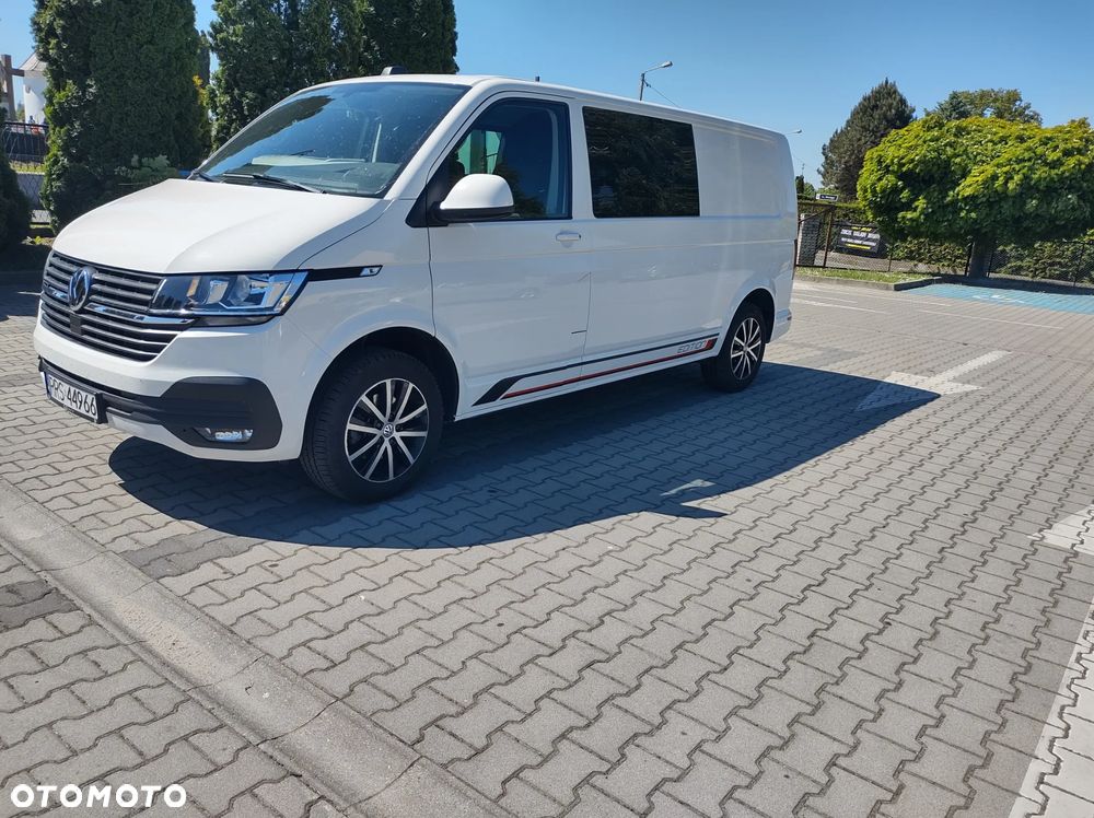 Volkswagen Transporter - 1