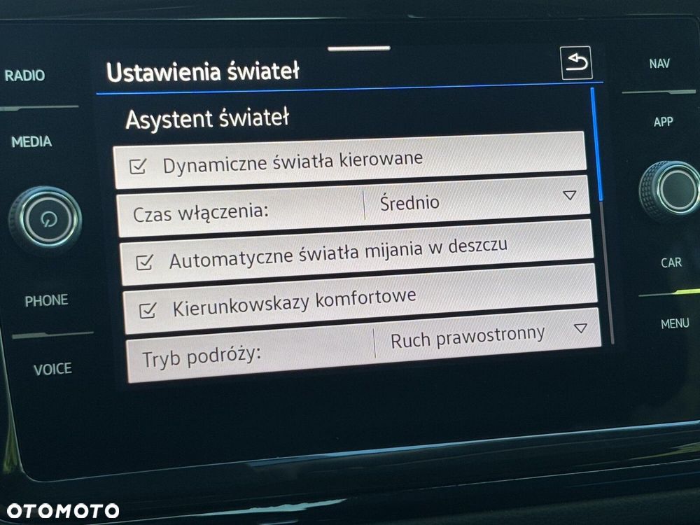 Volkswagen Touran 1.5 TSI EVO Highline DSG - 29