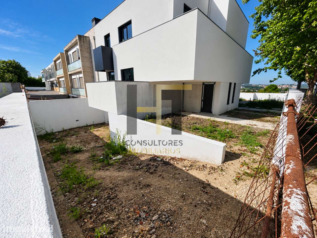Moradia T3 | Suíte | Logradouro exterior | Varandas | Folgosa – Mai - Grande imagem: 3/52