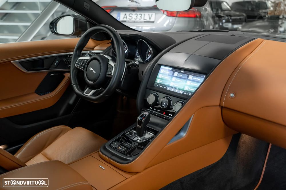 Jaguar F-Type 2.0 i4 R-Dynamic - 10