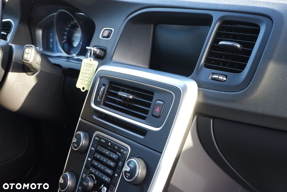 Volvo V60 D3 Geartronic Kinetic - 6