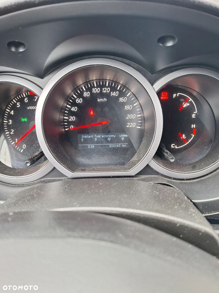 Suzuki Grand Vitara 2.4 De Luxe EU5 - 9