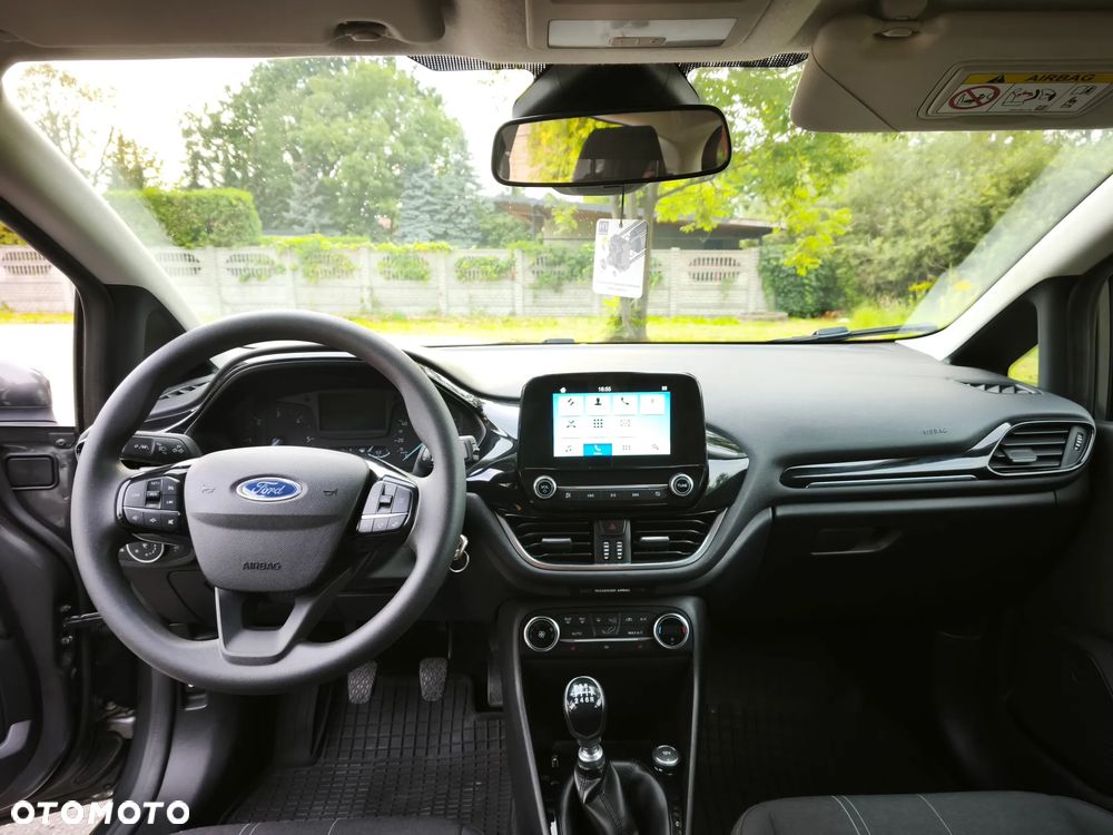 Ford Fiesta 1.5 TDCi ACTIVE - 11