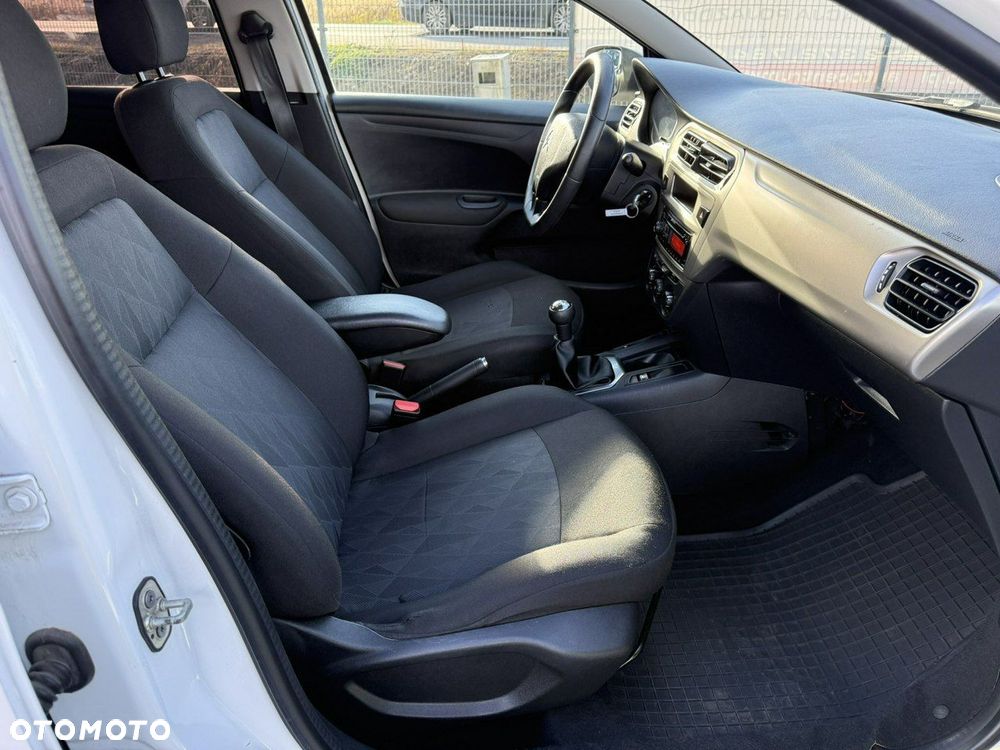 Citroën C-Elysée 1.2 PureTech GPF Live - 11