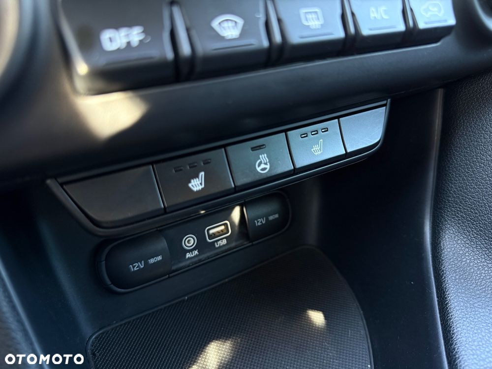 Kia Sportage 2.0 CRDI M - 27