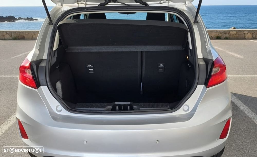 Ford Fiesta 1.0 EcoBoost S&S TITANIUM - 4