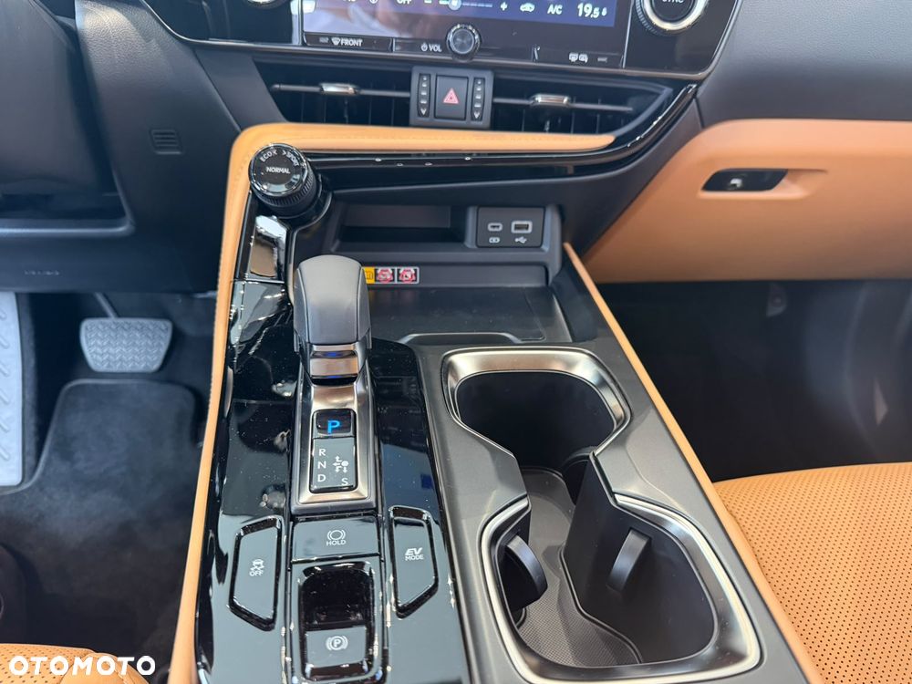 Lexus NX 350h Prestige 2WD - 16