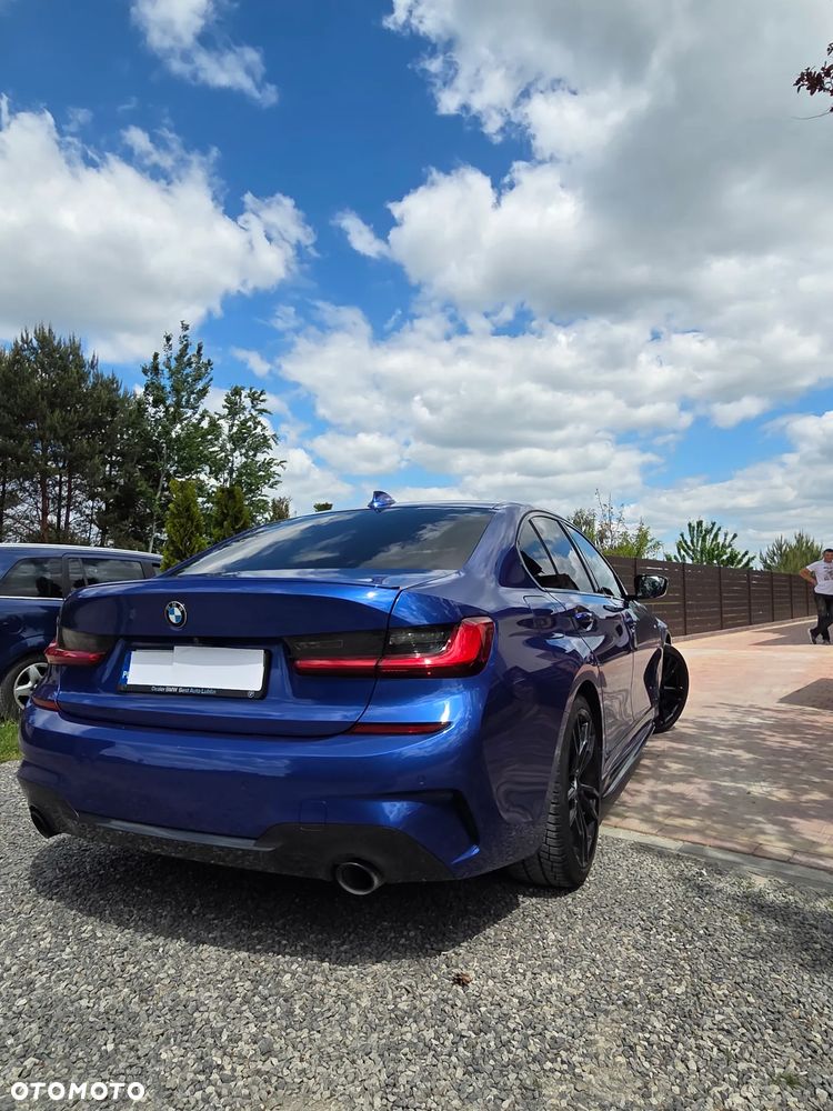 BMW Seria 3 330i - 12