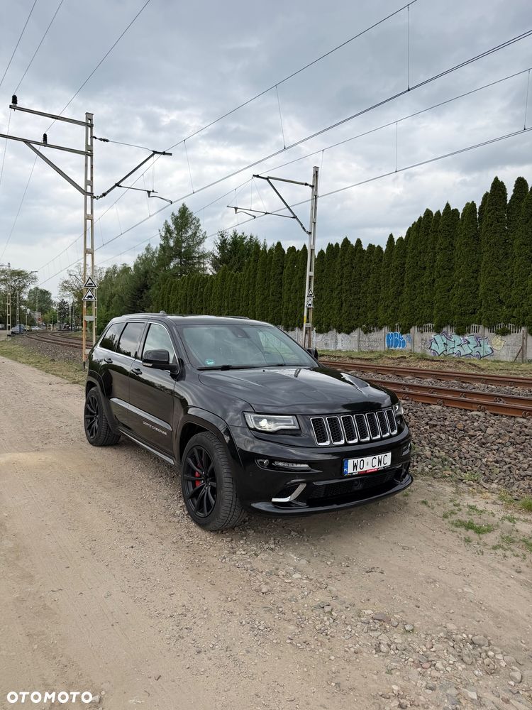 Jeep Grand Cherokee SRT8 - 1