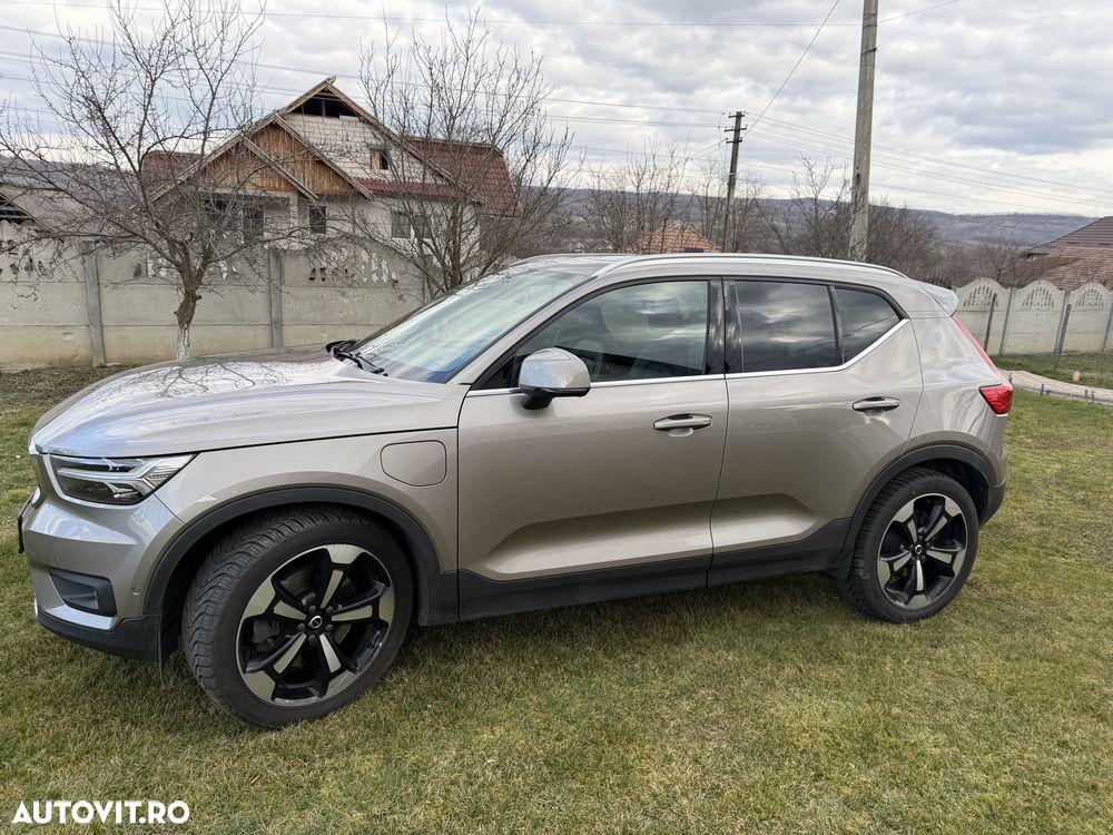 Volvo XC 40 - 3