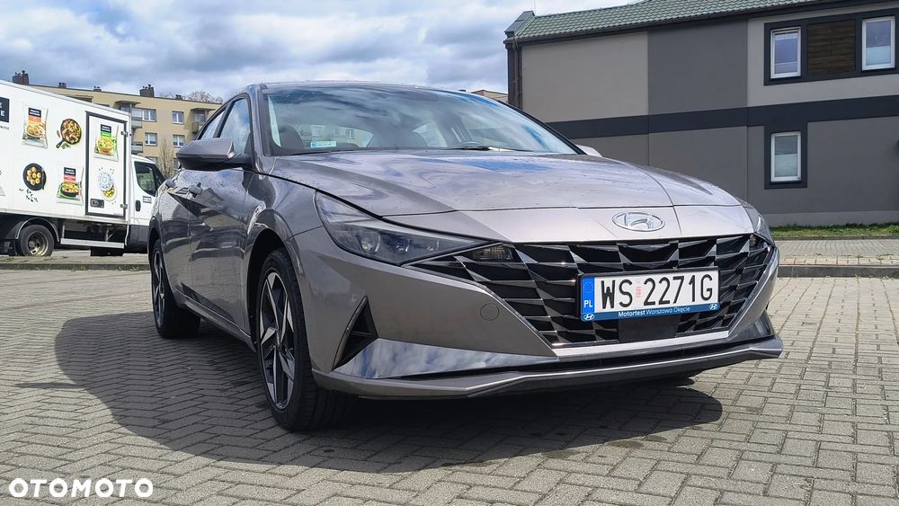 Hyundai Elantra 1.6 Smart - 1