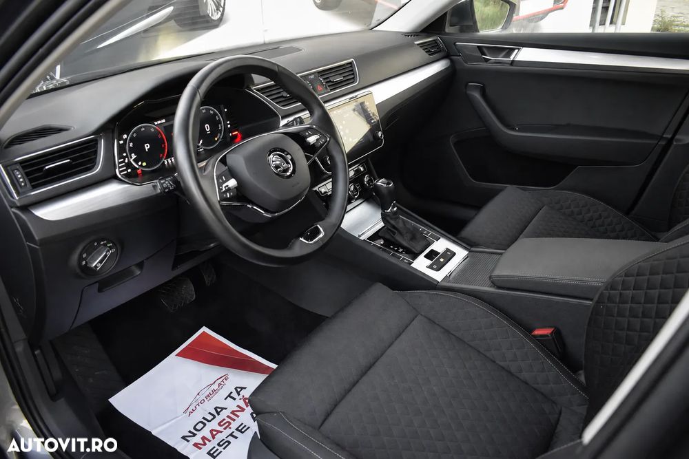 Skoda Superb 2.0 TDI DSG Style - 8