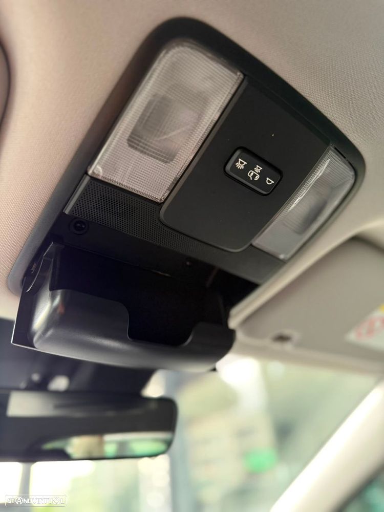 Kia XCeed 1.6 GDi PHEV Tech - 31