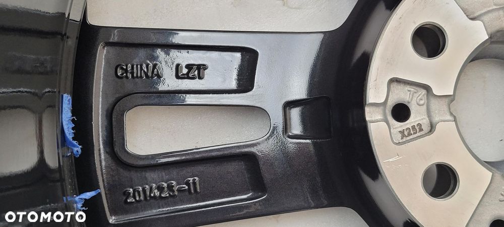 FELGA BMW M-PAKIET X1 U11 8X19 5X112 IS46 6898051 5A32885 - 11