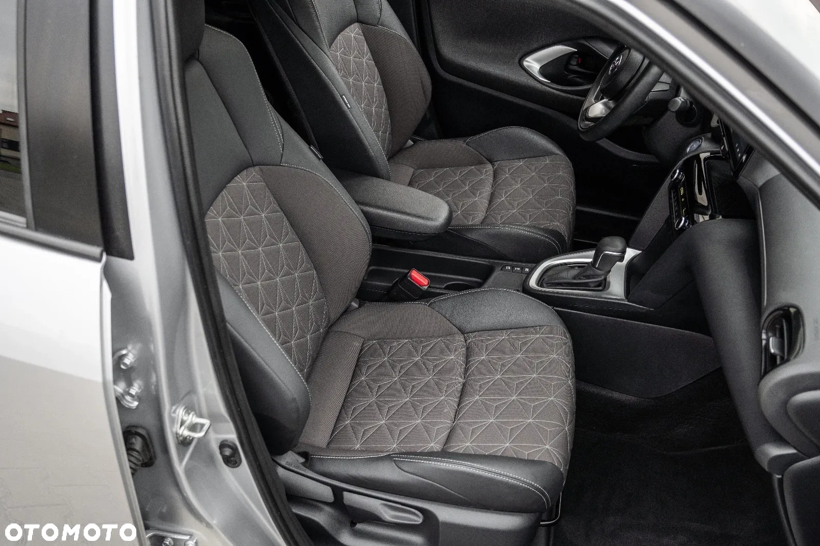Toyota Yaris Cross Hybrid 1.5 Dynamic - 14