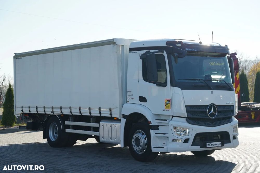 Mercedes-Benz ANTOS 1835 / CAMION RIGID / CAROSERIE CU PRELATĂ - 6,1 M / PLATFORMĂ HIDRAULICĂ DHOLLANDIA - 2.000 KG / EURO 6 - 8