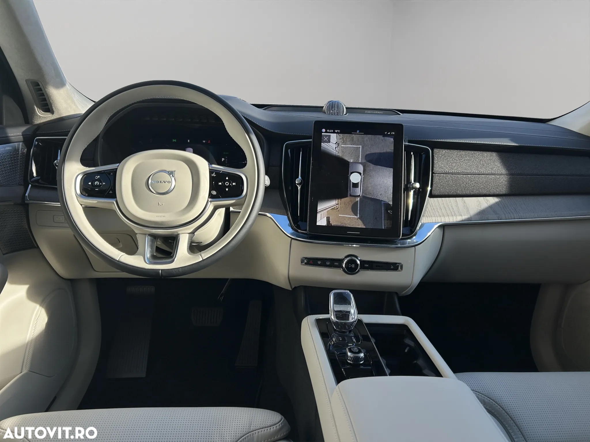 Volvo XC 90 - 16