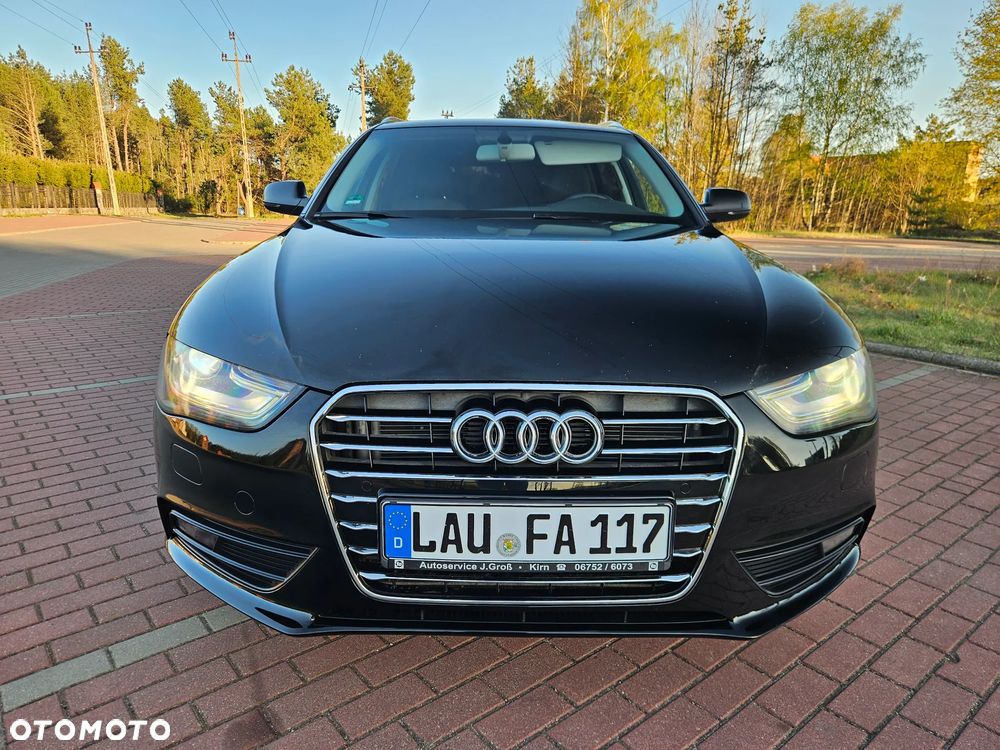 Audi A4 Avant 2.0 TDI DPF multitronic S line Sportpaket - 3