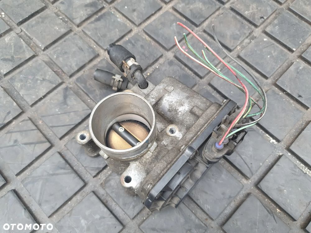 PRZEPUSTNICA POWIETRZA MITSUBISHI COLT SMART FORFOUR 1.3 1.5 16V MN195709 WTYCZKA INSTALACJA - 4