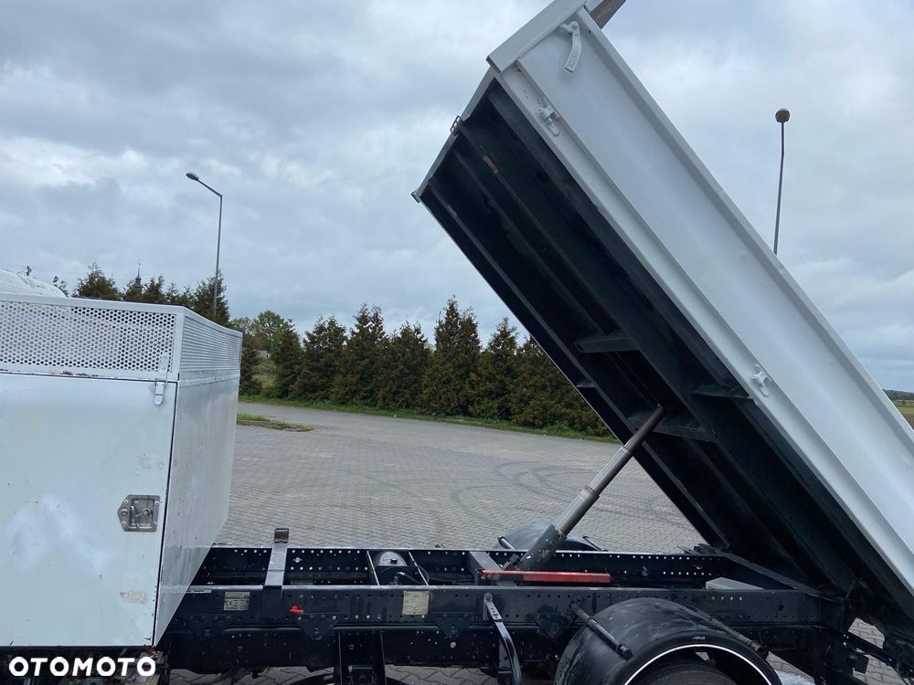 Isuzu Wywrotka Npr - 19