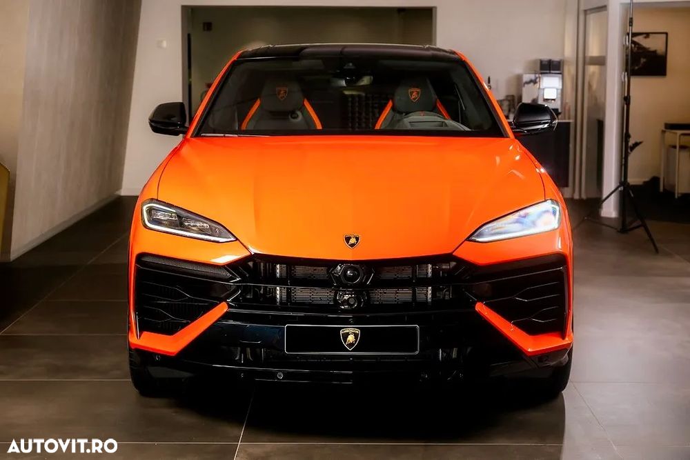 Lamborghini URUS - 1