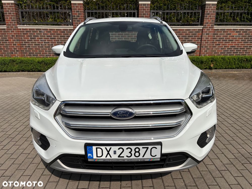 Ford Kuga 1.5 EcoBoost 2x4 Titanium - 4