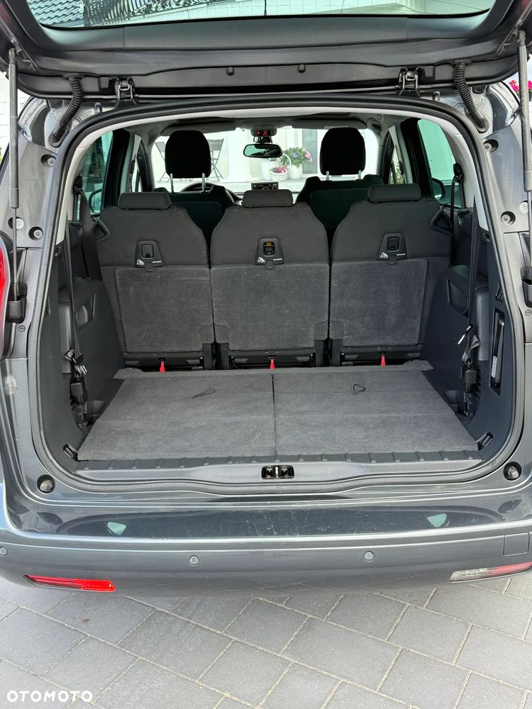Peugeot 5008 HDI 115 Allure - 24