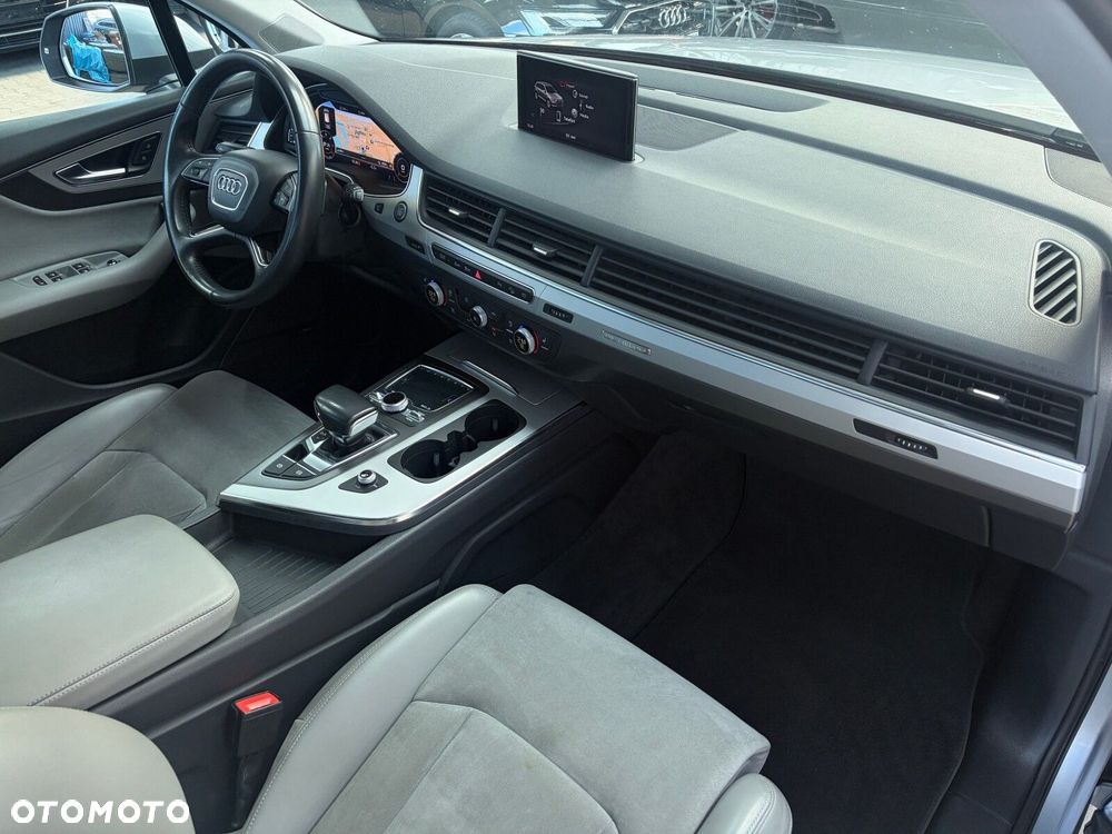 Audi Q7 - 23