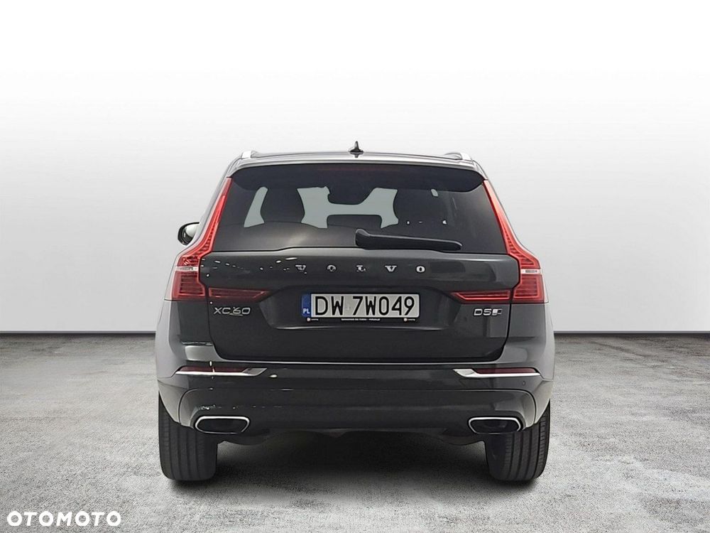 Volvo XC 60 D5 SCR AWD Inscription - 4