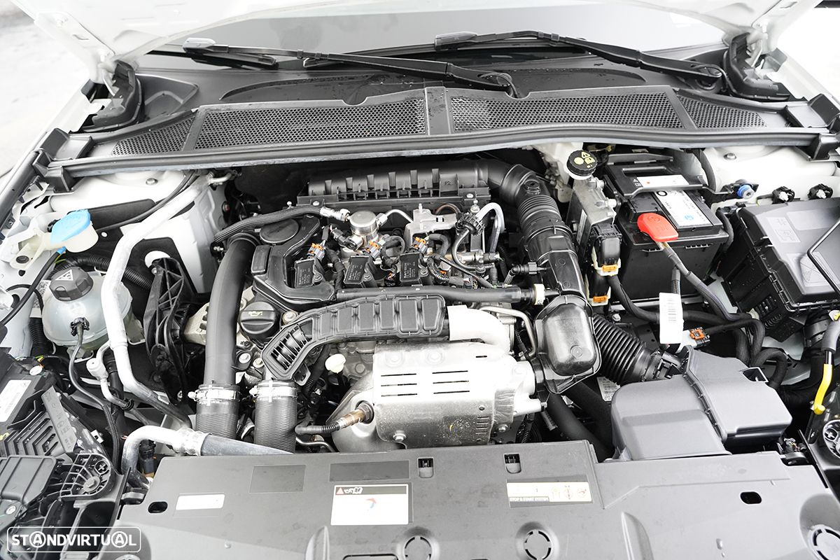 Peugeot 308 1.2 PureTech Allure Pack EAT8 - 23