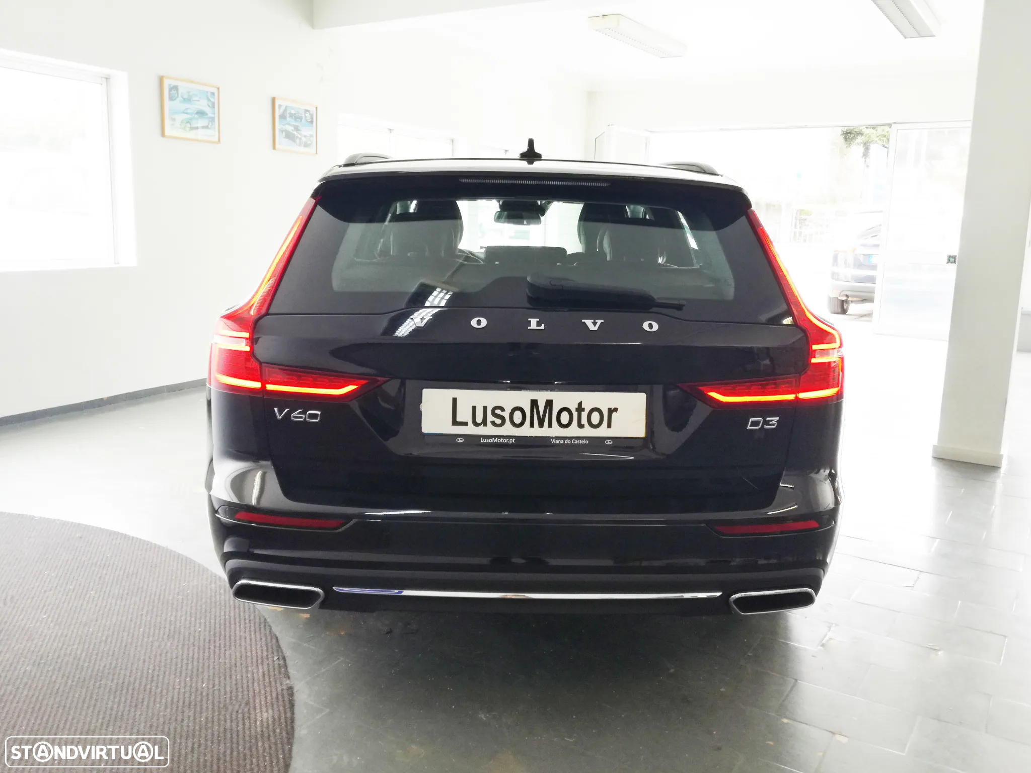 Volvo V60 2.0 D3 Momentum - 8