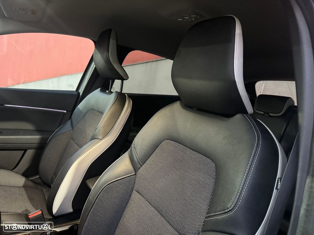 Renault Captur 1.0 TCe Techno - 4