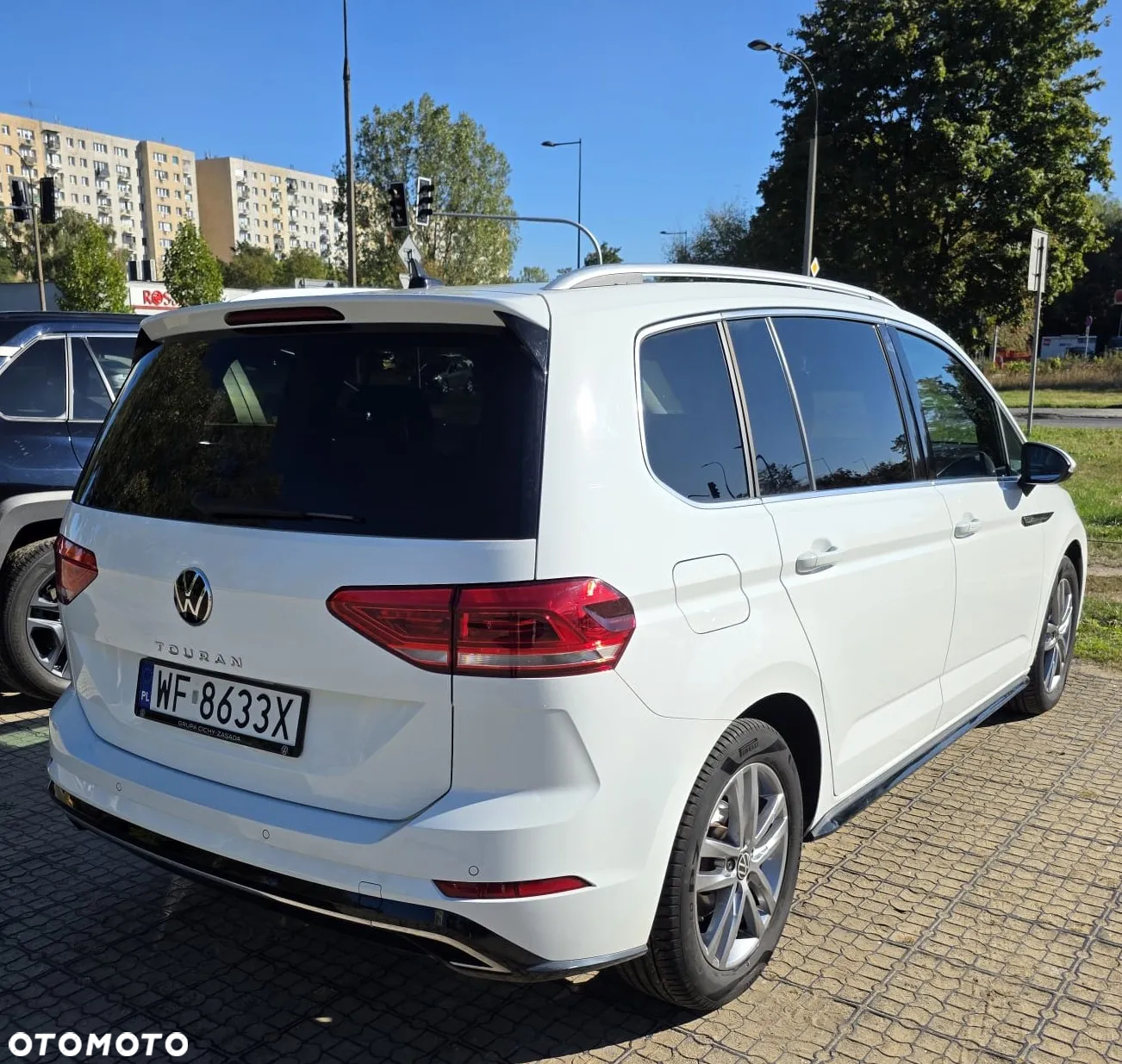 Volkswagen Touran 1.5 TSI EVO Highline DSG - 4
