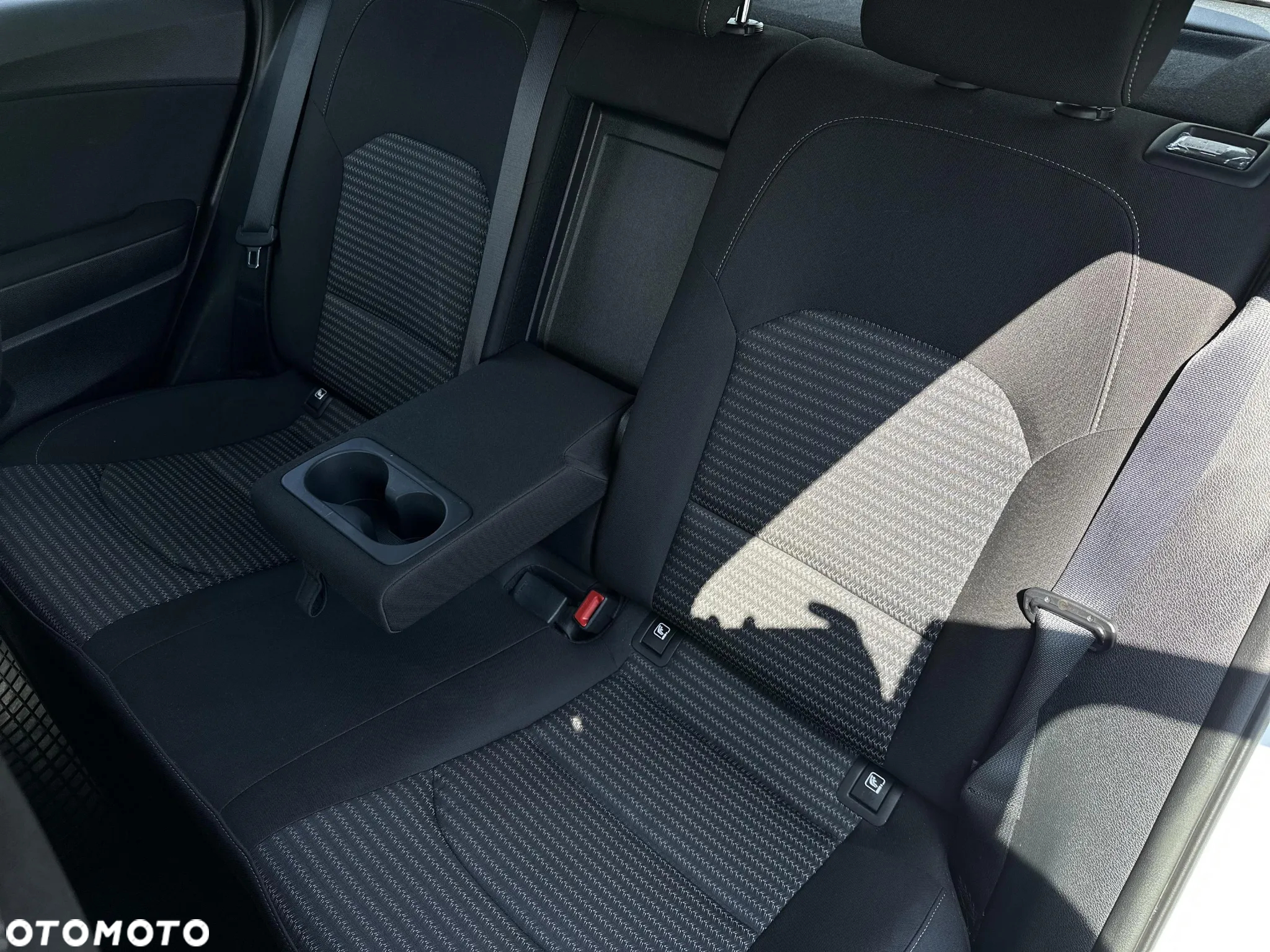 Kia Ceed 1.5 T-GDI M DCT - 11