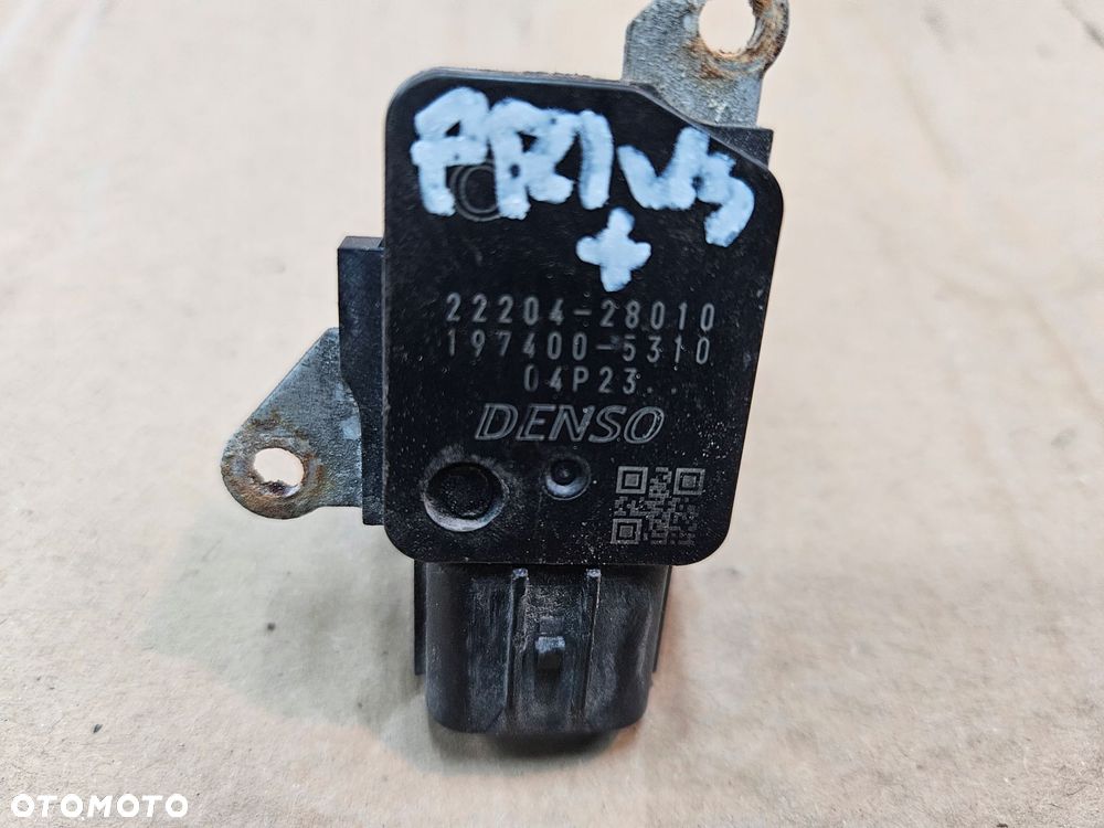 toyota prius plus przepływomierz powietrza - 1